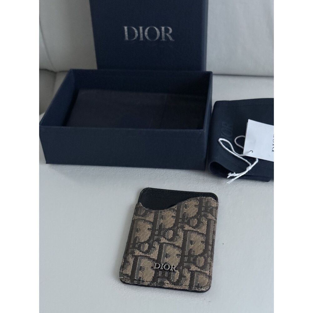 Christian Dior Saddle Magnetic Card Holder RETAILS $430